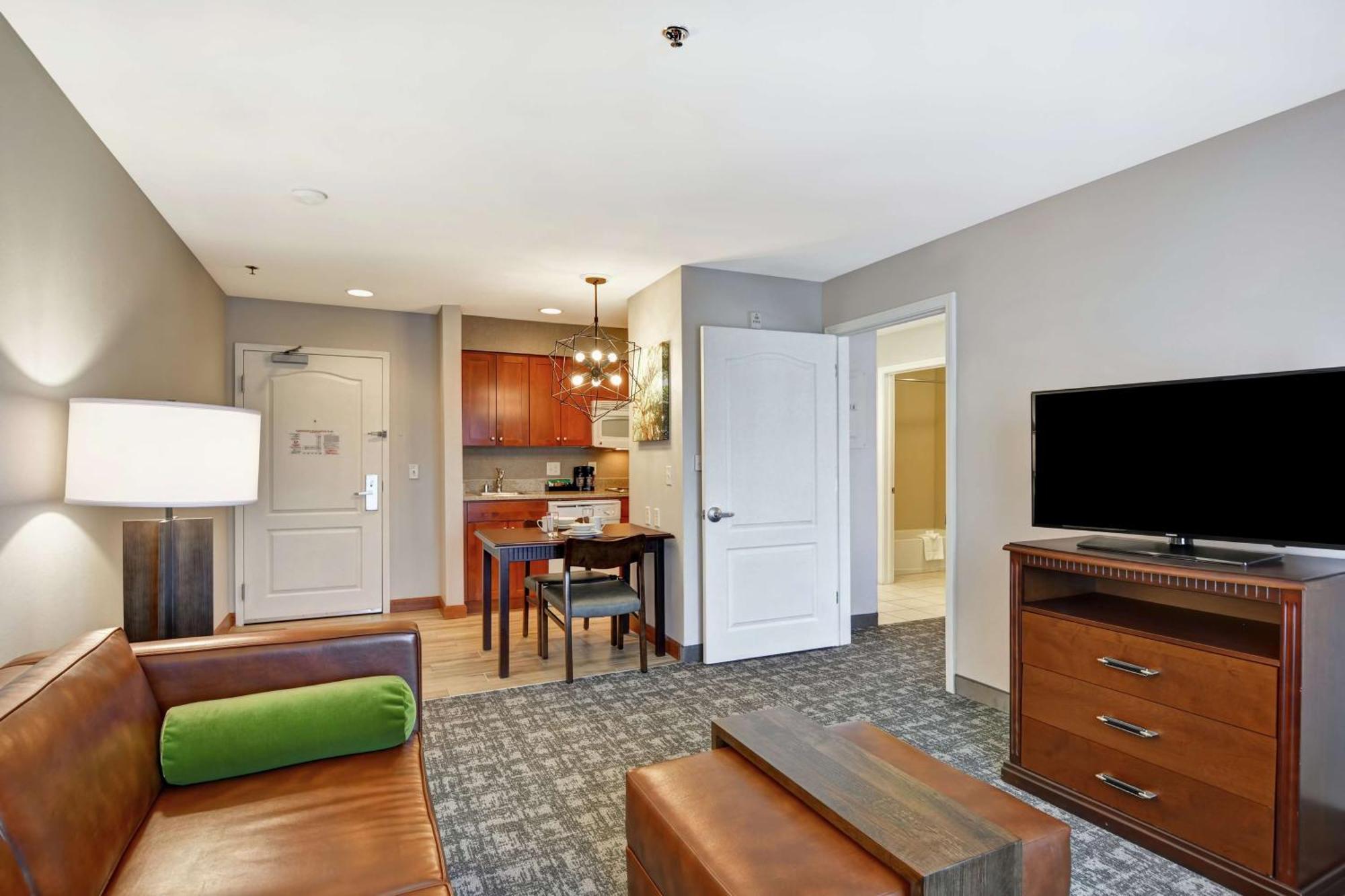 Homewood Suites By Hilton Reno Bagian luar foto